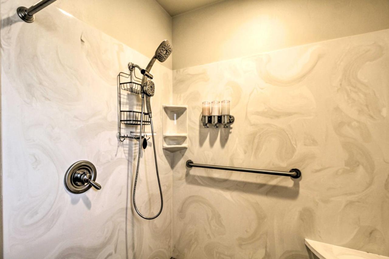 Lovely Tucson Home With Private Pool And Hot Tub! المظهر الخارجي الصورة